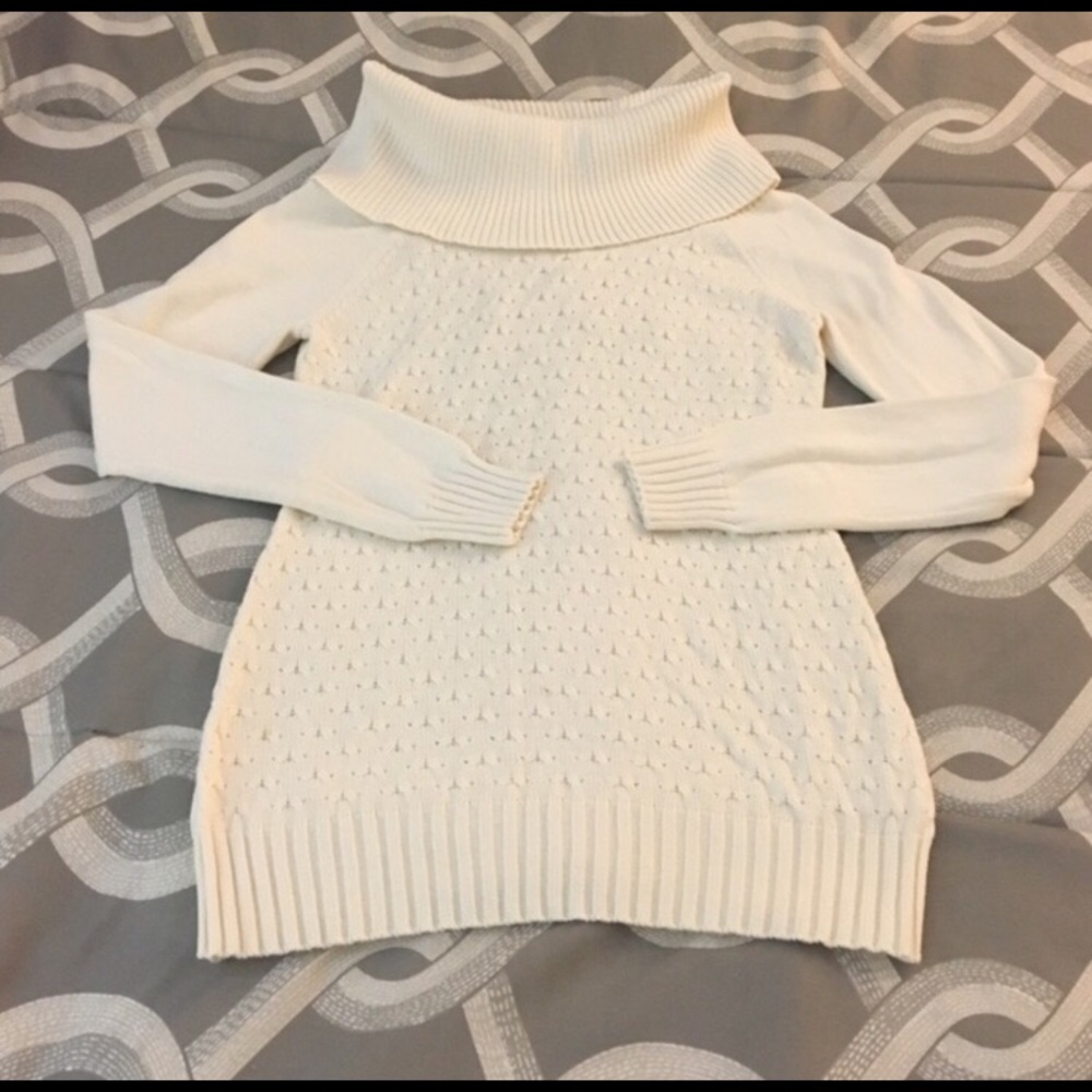 Guess Cowl Necked Sweater